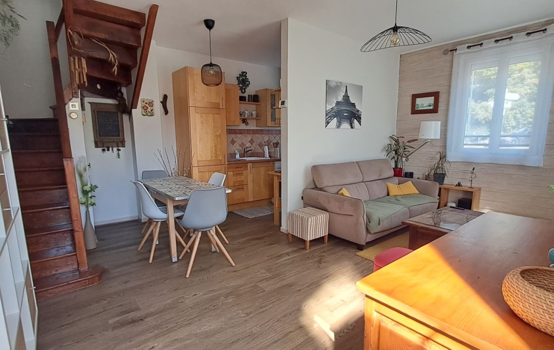 Annonces CHELLES : Maison / Villa | FONTENAY-SOUS-BOIS (94120) | 79 m2 | 369 000 € 