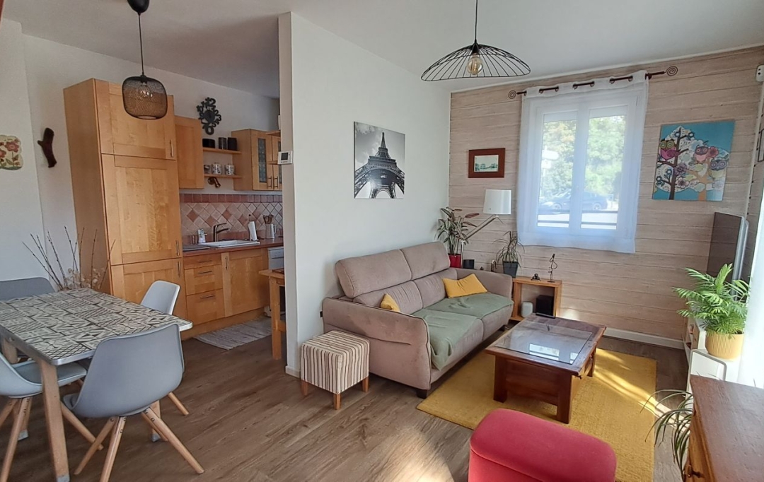 Annonces CHELLES : Maison / Villa | FONTENAY-SOUS-BOIS (94120) | 79 m2 | 369 000 € 