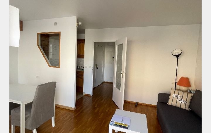  Annonces CHELLES Apartment | CHARENTON-LE-PONT (94220) | 27 m2 | 1 050 € 